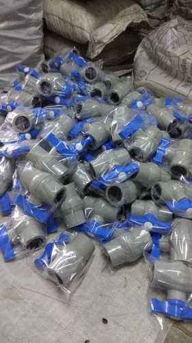 Plastic Strong And Long Durable Gray And Blue Cpvc Pipes Fittings For Construction Use