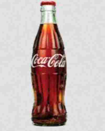 Soft Cold Drink In Glass Bottle Packaging Enriched With Cola Flavor