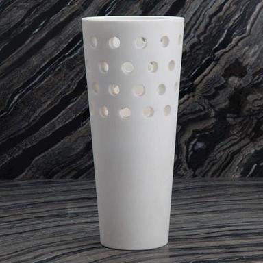 Elegant Design White Marble Flower Vase For Home Decoration Bottom Diameter: 16 Inch (In)