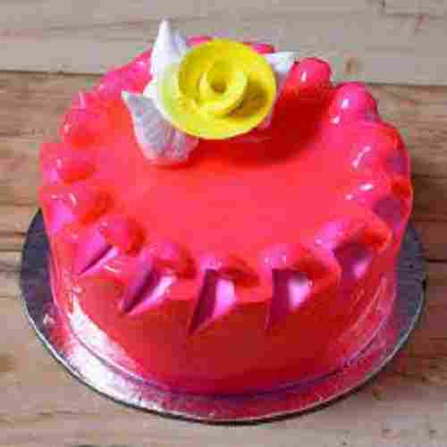 Elegant Look Hygienically Prepared Mouth Watering Taste Red Velvet Cake