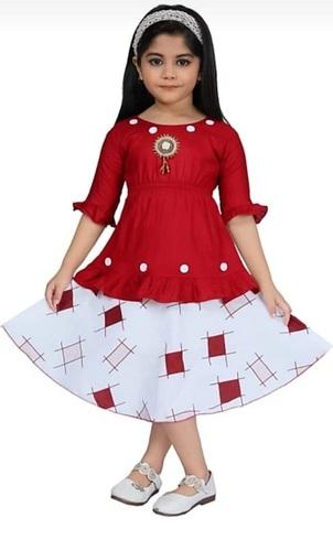 Girls 3/4Th Sleeves Round-Neck Red And White Printed Cotton Skirt Top Length: 12 Inch (In)