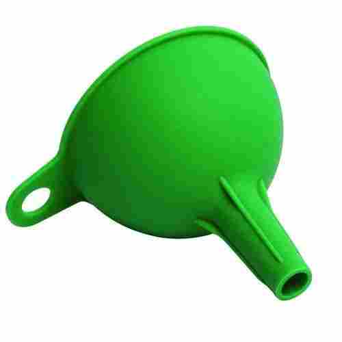 High Temperature Resistant Green Silicone Rubber Funnel Capacity 250ml For Use Oil