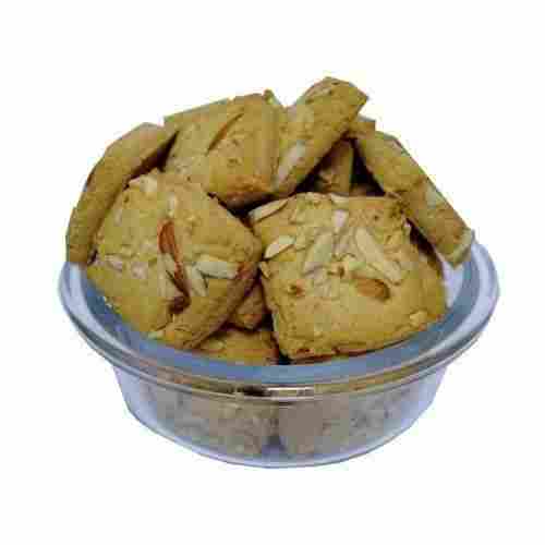 Made With Natural Ingredients, Sweet, Semi Soft Round Shape And Tasty Dry Fruit Biscuit 