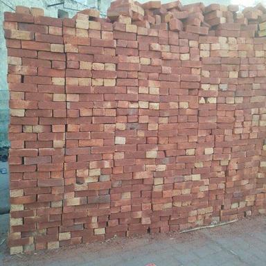 Multicolor Clay Rectangular Red Bricks For Construction Usage, Size: 9 In X 4 In X 3 In