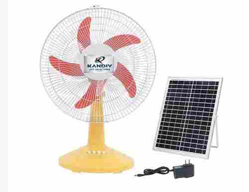 Sturdy Construction Eco Friendly White Five Blade Solar Table Fan (1200 Rpm) For Domestic Uses