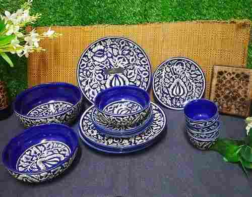 Blue Durable Construction And Attractive Design Ceramic Printed Dinnerware Set 