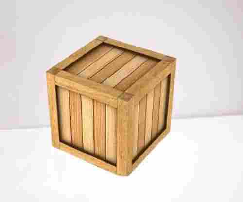 Long Lasting And Reusable 15 Mm Square Brown Wooden Container For Household And Food