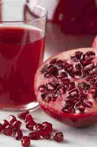 Rich In Vitamin C and K Pomegranate Juice With No Added Sugar