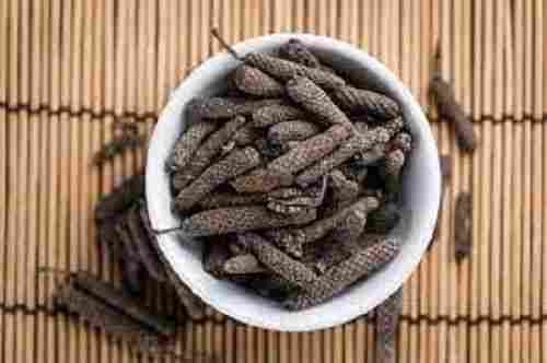 100% Natural No Added Preservatives Hygienically Prepared Spicy Long Pepper