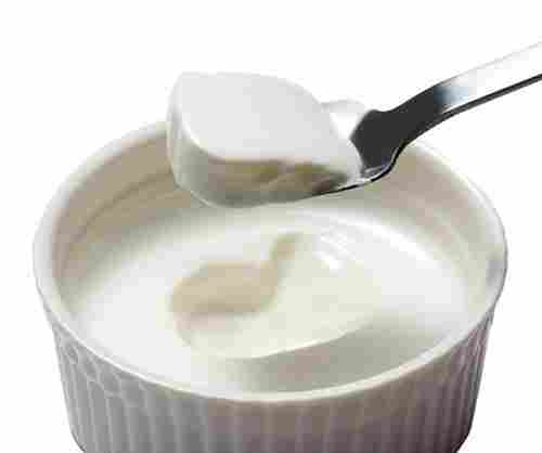 Fresh Rich In Calcium Proteins Natural Hygienically Packed Nutritious White Cow Curd