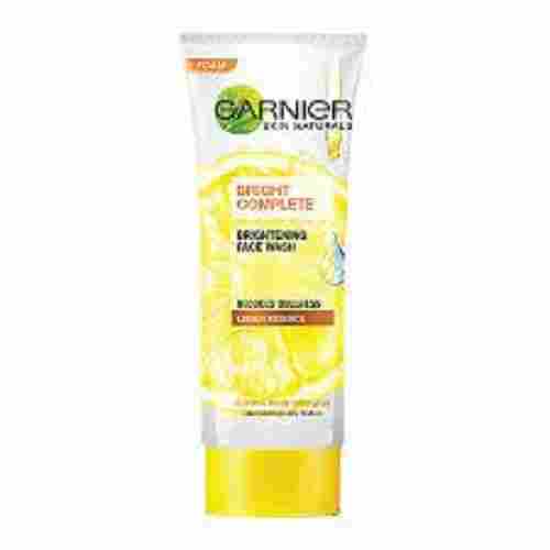 Garnier Bright Complete Vitamin C Face Wash - With Lemon Extracts