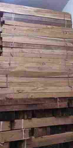 Brown Rectangular Pine Wood Plank With 12 Sq Feet Length For Furniture And Window Frame Making 