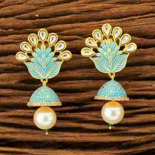 Perfect Shape Kundan Earrings For Party Wear And Festival Wear
