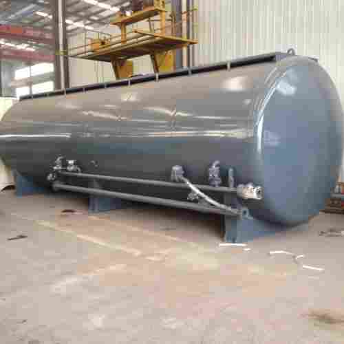 Ruggedly Constructed And Corrosion Resistant Petrol Diesel Underground Storage Tank