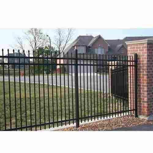 High Strength Highly Durable Fine Finish Mild Steel Grill Gate