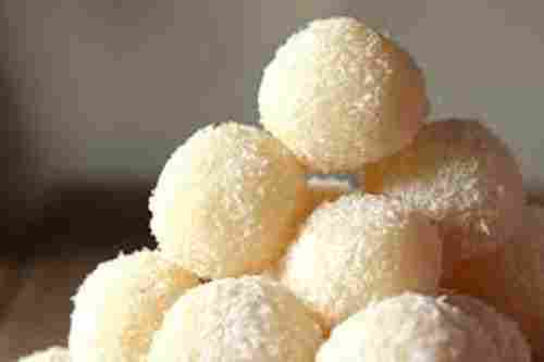 100% Natural Delicious Tasty And Healthy Rich Flavour Nutritious Coconut Ladoo 