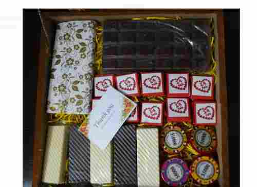 Available In Various Sizes Handmade Chocolate Gift Box