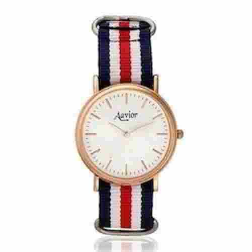 Simple Customized Wrist Hnad Watch With Colorful Starps For Mens And Womens