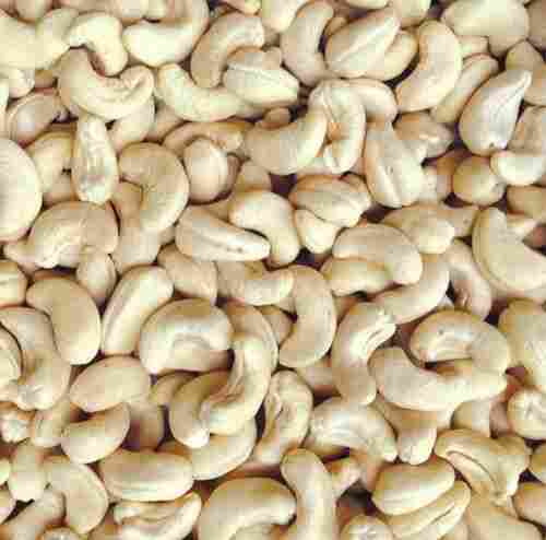White Half Moon Shape Medium Size Dried 1% Broken And 5% Moisture Cashew Nut