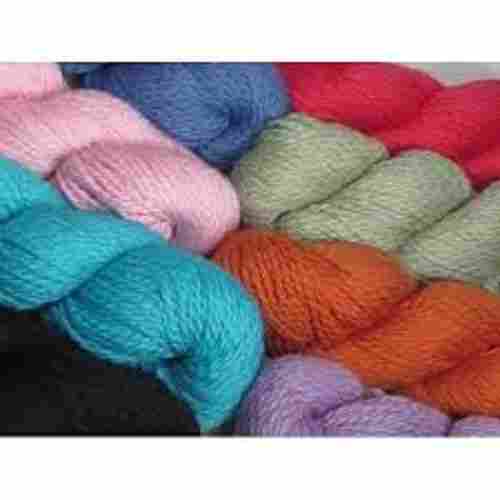 Multicolour Highly Durable Plain Woolen Yarn For Textile Industries Purpose