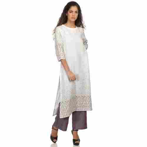 White Color Fashionable And Light Weight 3/4 Sleeves Cotton Ladies Kurti 