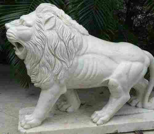 Incredible Nature Friendly Elegant Accent Stunning White Marble Lion Statue 