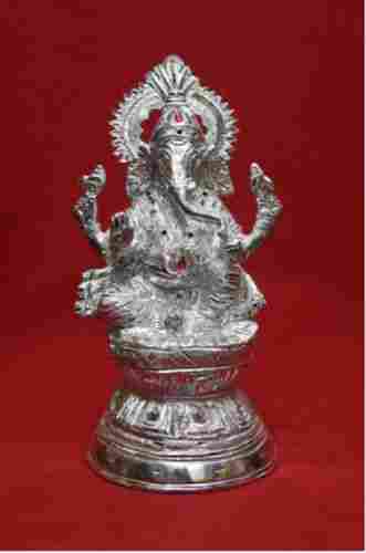 Wonderful And Light Weight White Metal Ganesha Idol Statue For Home Decor And Corporate Gift