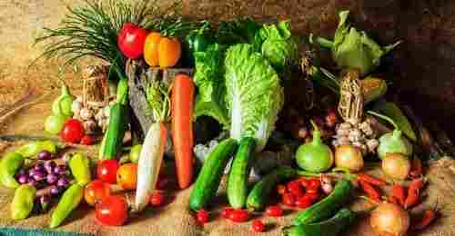 100% Healthy Farm Fresh Indian Origin Naturally Grown Vitamins Rich Fresh Mix Vegetables