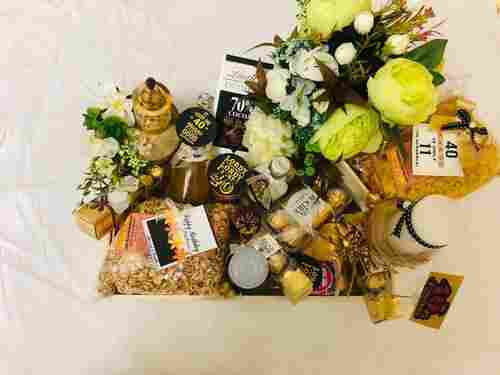 Hamper Decoration Ideas Gift With Eco Friendly Freshest And Finest Ingredients