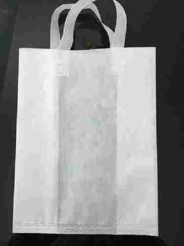 Environment Friendly Cost Effective Non Woven Carry Bags White Colour 