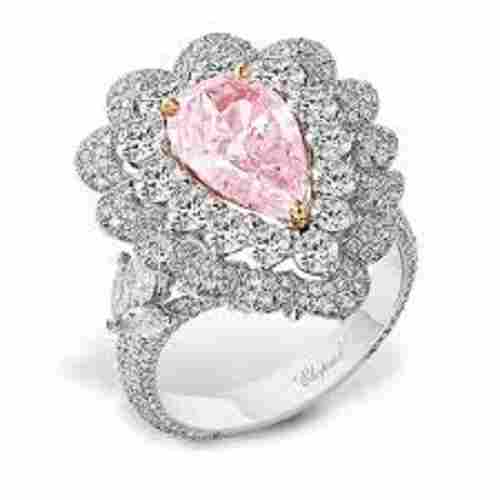 Elegant And Stylish Looking Delicate Ring With Glitter For Any Occasion