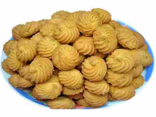 Delicious Sweet And Salty Twisty Flavor Golden Brown Namkeen Ajwain Biscuits