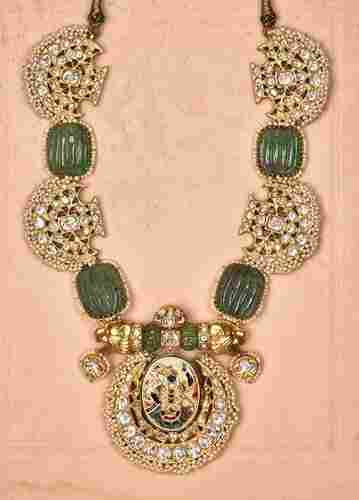 Elegant Look Skin Friendly Beautiful Handmade Beaded Necklace 