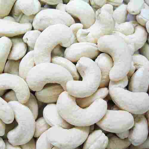 Low Fat Content Nutrition Enriched Non Roasted Cashews