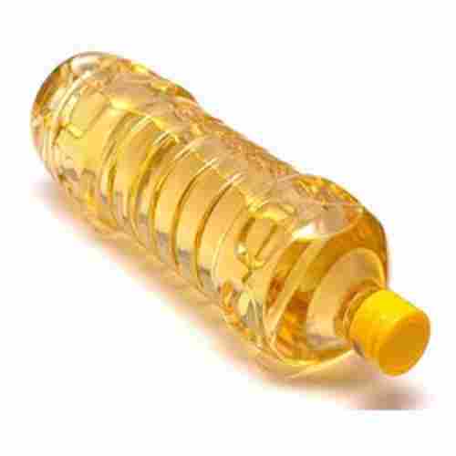 Carbohydrate Enriched And A Grade 100% Pure Light Yellow Groundnut Oil 