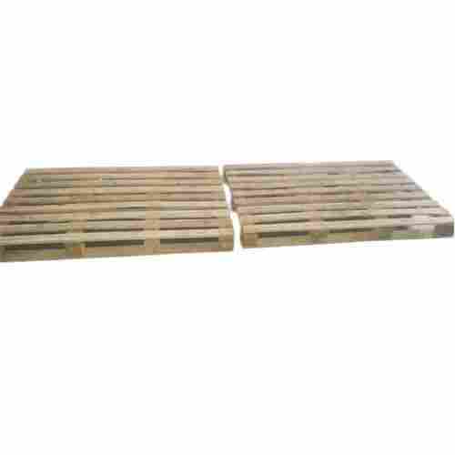 4 Way Rectangular Industrial Wooden Pallet with Capacity of 1-1000 Kg