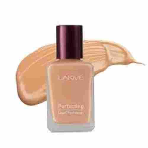 Non Greasy Colour Cream Lakme Foundation For Everyday And Party Purposes 