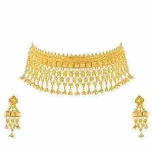 Attractive Designer Stylish Skin Friendly Elegant Look Gold Necklace 