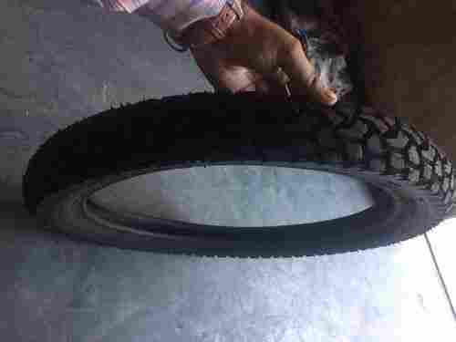 Crack Resistance Heavy Duty And Solid Rubber Two Wheeler Tyres For Motorcycle
