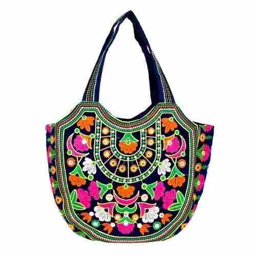 Stylish Modern And Easy To Carry Cotton Handicraft Bag For Daily Use 