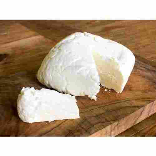 Farm Fresh Healthy Rich In Calcium Hygienically Packed Rich In Proteins White Butter