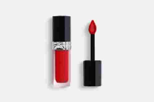 Red Color Liquid Form Smooth And Moisturizing Long Lasting Skin Friendly Lipstick