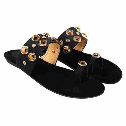Black And Golden Color Ladies Designer Lightweight Slip Resistant Comfortable Slippers For Daily Wear 