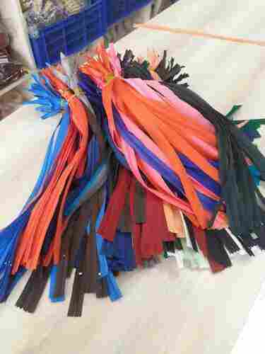Open End Garment Multi Colored Plastic Zipper, Used for Garment and Bag Making