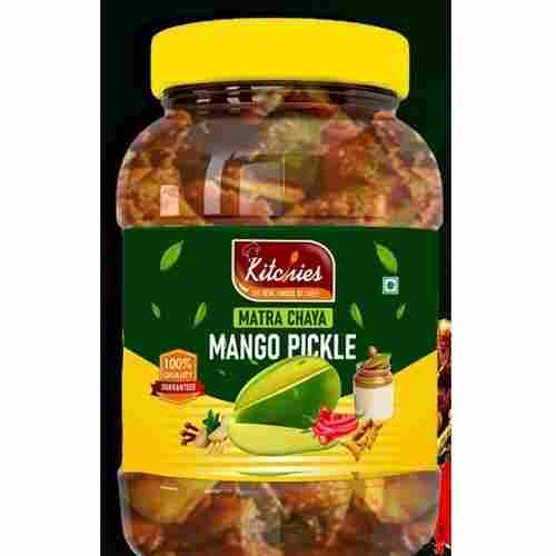 Rich Aroma Hygienically Packed Delicious Sweet And Salty Mango Pickle 