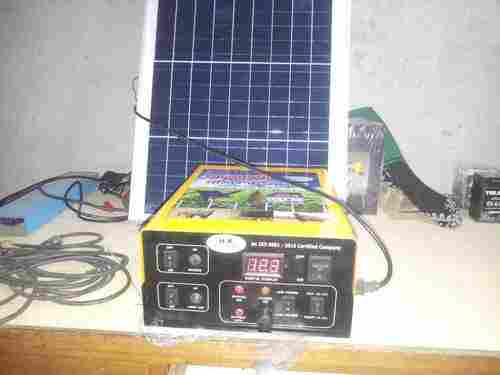 Energy Efficient Shock Resistant Long Life Span Black And Yellow Solar Battery 