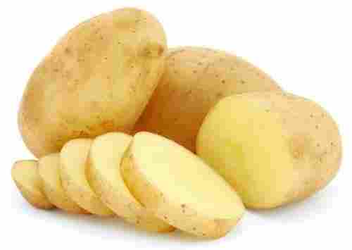 Brown Round Shaped 32% Moisture Containing Raw Fresh Potato