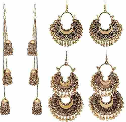 Golden Designer And Antique Light Weight 1 Pair Of Earring Silver And Maang Tikka Set