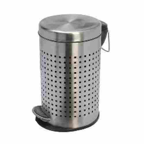 Stainless Steel Foot Pedal Dustbin, Round Shape And Rust Resistant