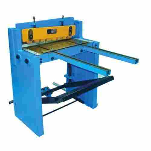 Easy To Use Long Life And Well Designed Metal Sheet Shearing Machine